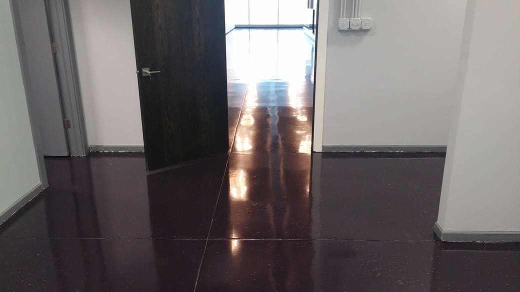 A glossy polyurethane top coat was applied, ensuring durability and a striking shine